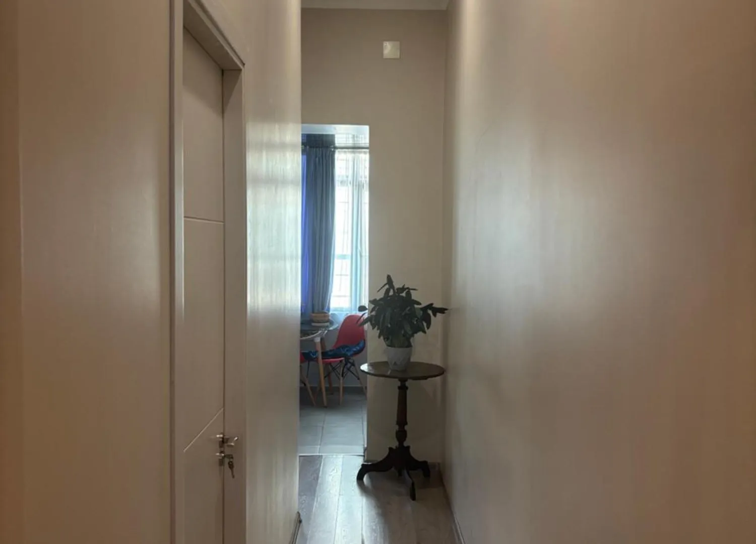 Apartment On The Old Street 巴统